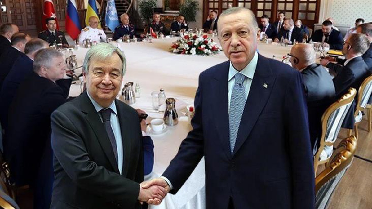 Türkiye masayı kurdu! Dünyanın beklediği tahıl krizi bugün Dolmabahçe\'de çözülecek
