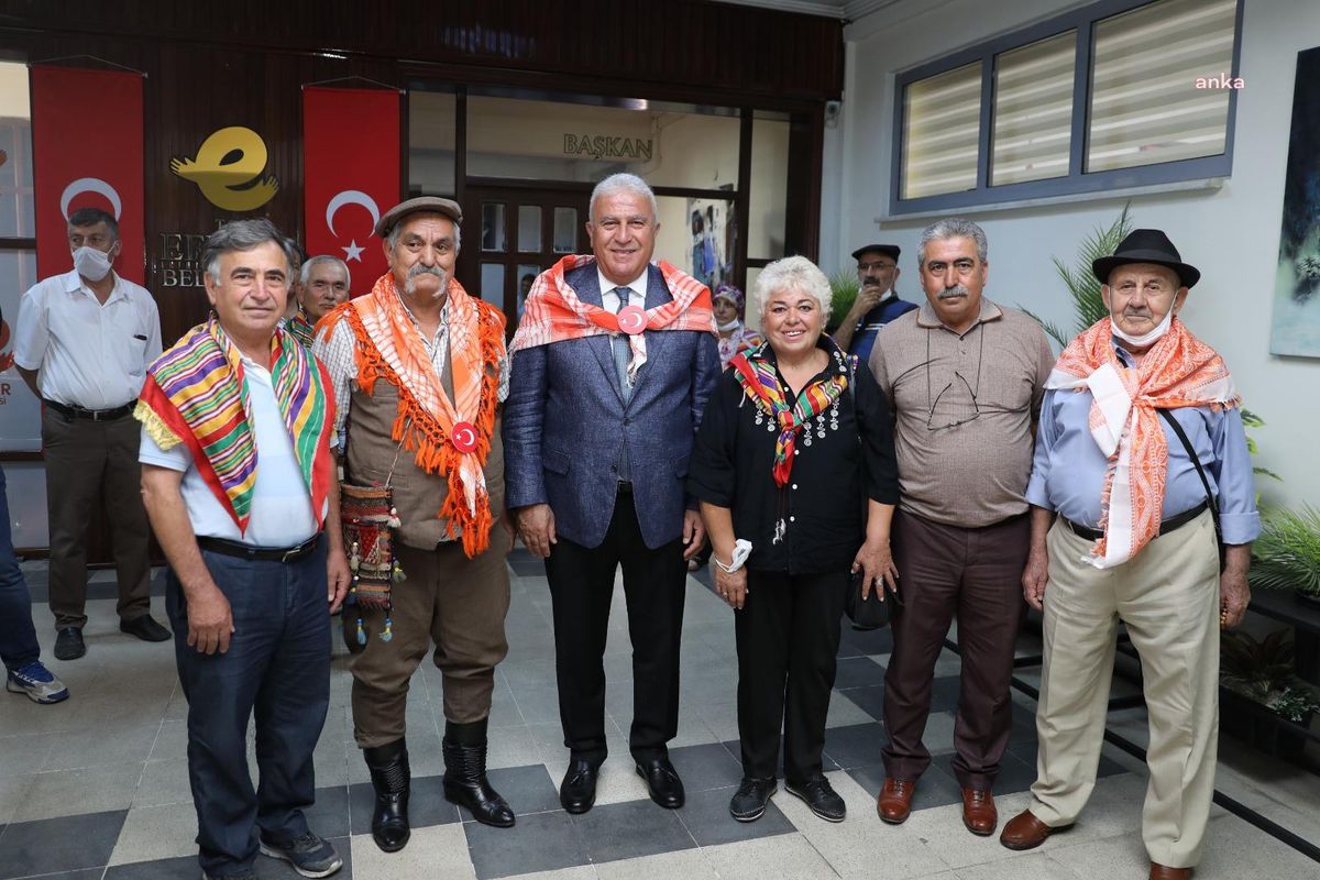 Efeler Belediye Başkanı Atay Yörüklerle Bir Araya Geldi