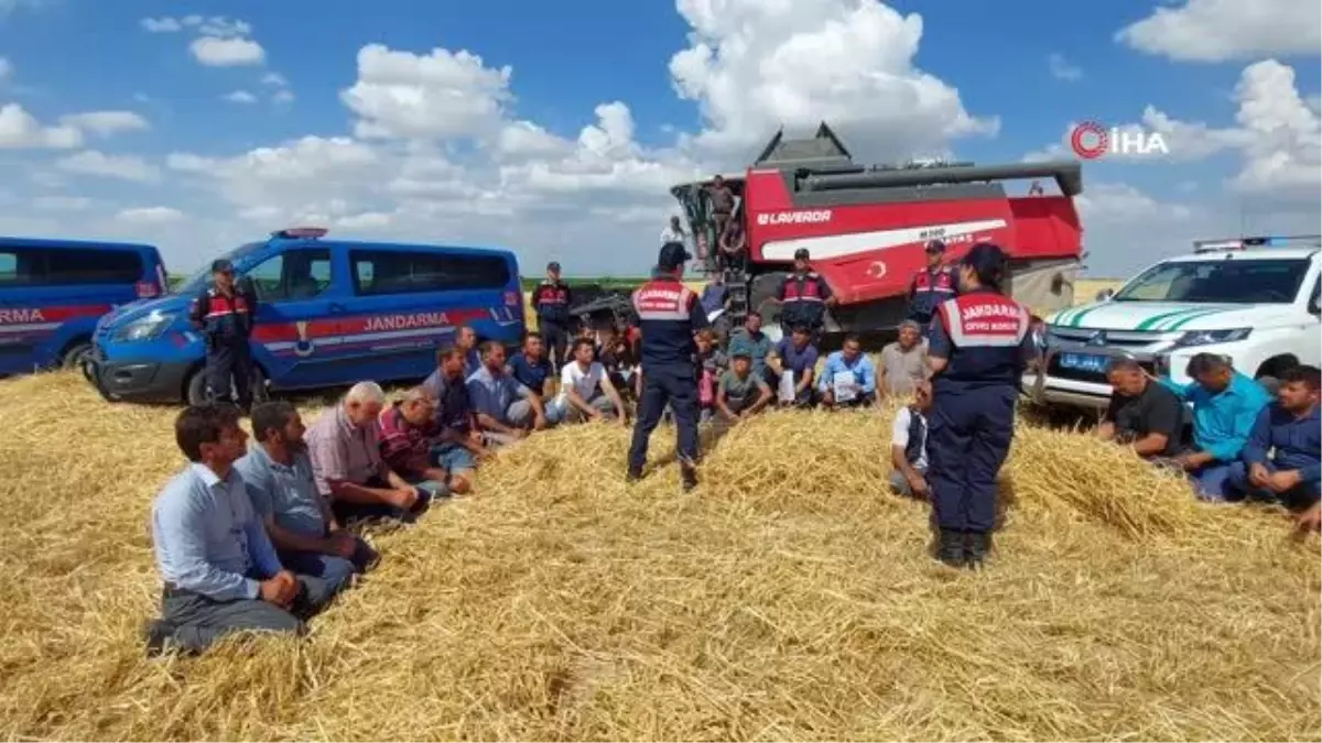 Jandarmadan çiftçilere anız yangını eğitimi