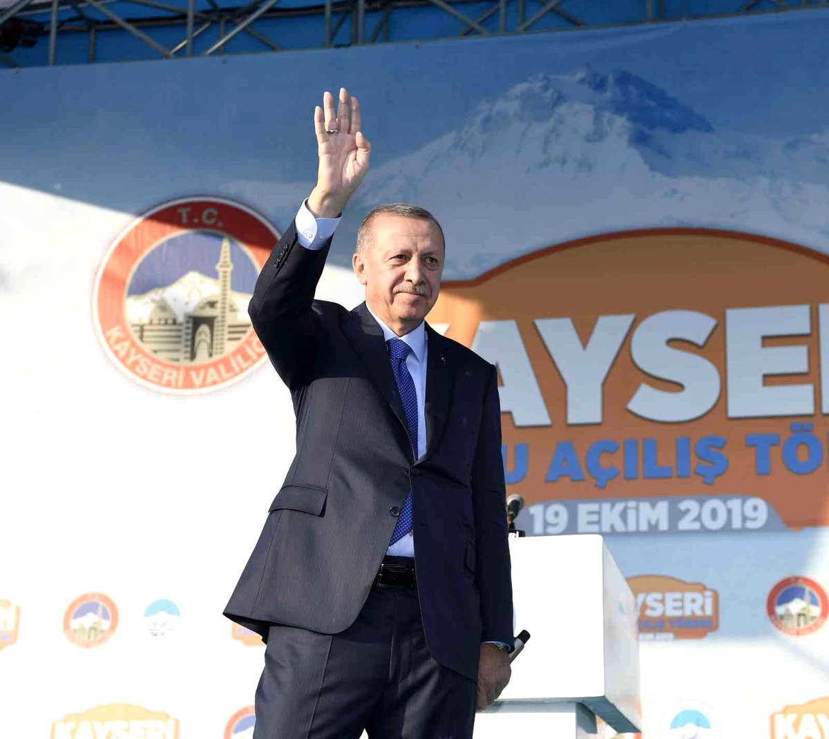 Kayseri\'de Cumhurbaşkanı Erdoğan heyecanı