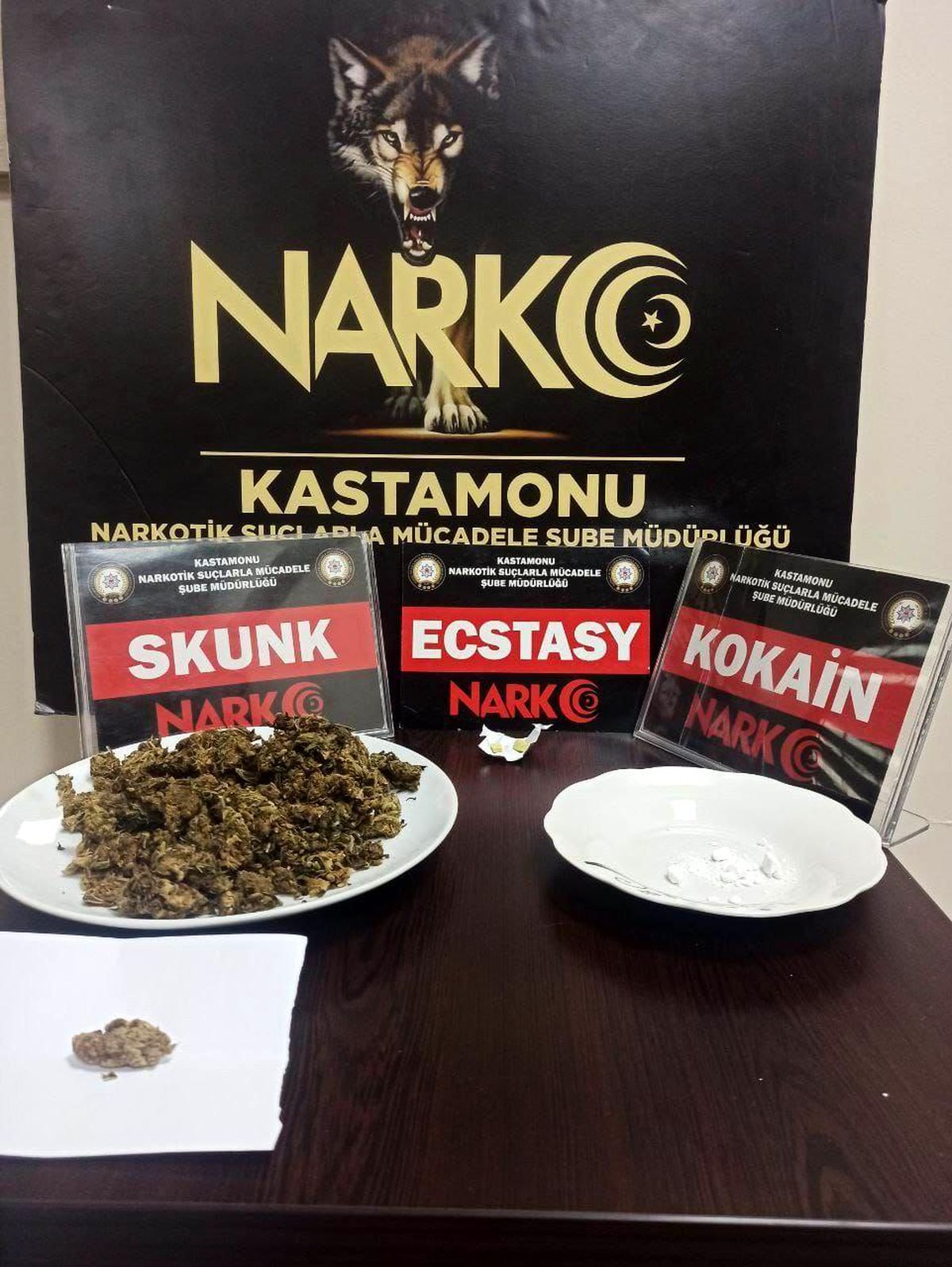 Narkotik ekiplerinden uyuşturucu operasyonu