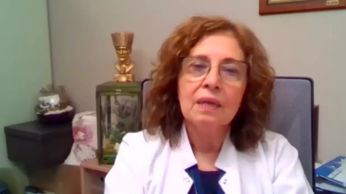 Prof. Dr. İftihar Köksal: "Eğer Aşı Yapıldıktan Sonra Üzerinden 6 Ay Geçtiyse ve Hatırlatma Dozu Yapılmadıysa Daha Öncesinde Kaç Aşı Yapılırsa...