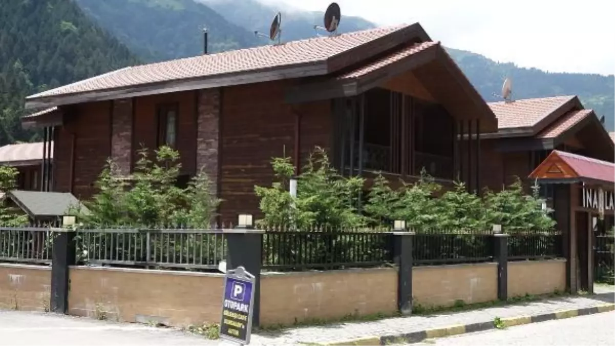 Uzungöl\'e turist akını; günlüğü 300 dolara \'bungalov ev\'