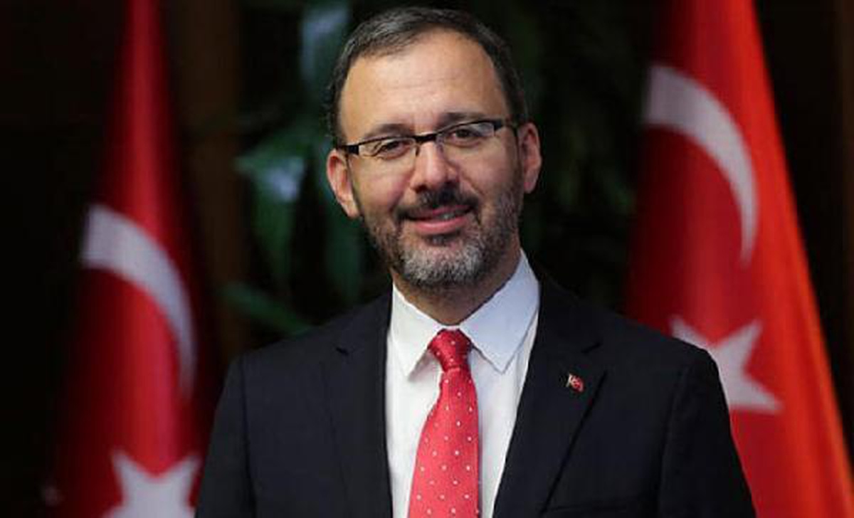Bakan Kasapoğlu, Para Masa Tenisi Kadın Milli Takımını tebrik etti