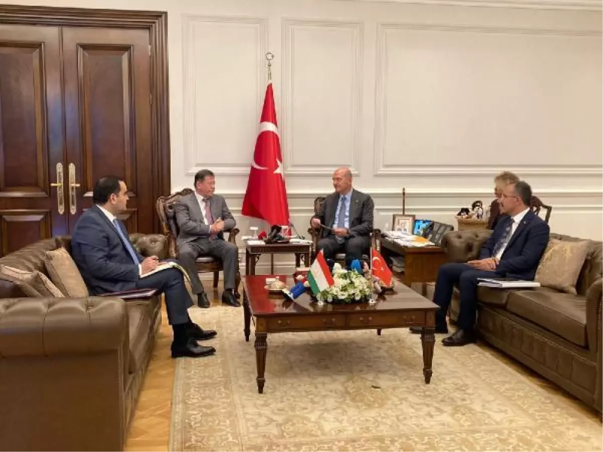 Bakan Soylu, Tacikistanlı mevkidaşı Rahimzoda'yı makamında ağırladı
