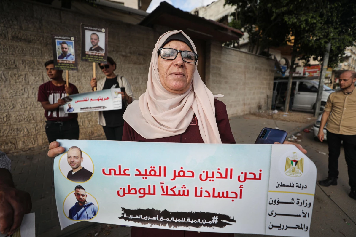 Gazze\'de, açlık grevindeki Filistinli tutuklular için destek gösterisi