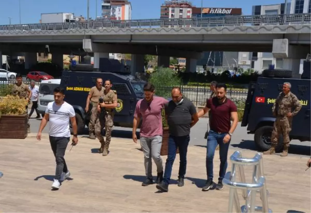 Hayvan otlatma kavgasındaki cinayet şüphelilerinden biri hastanede, diğeri adliyede