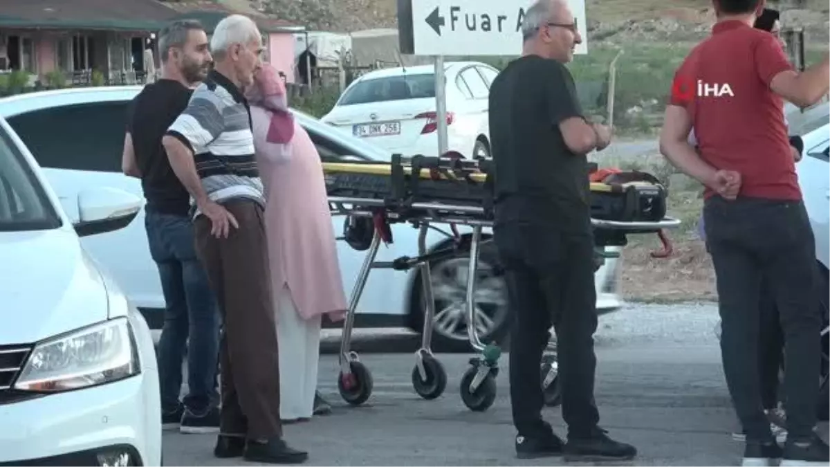 İki otomobilin kafa kafaya çarpıştığı kazada can pazarı yaşandı