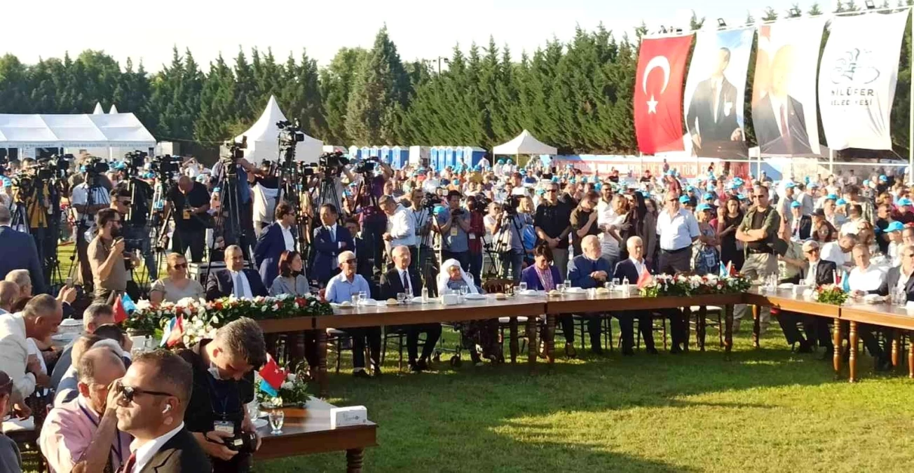 Kılıçdaroğlu: "Mültecileri davul ve zurnalarla ülkelerine göndereceğiz"