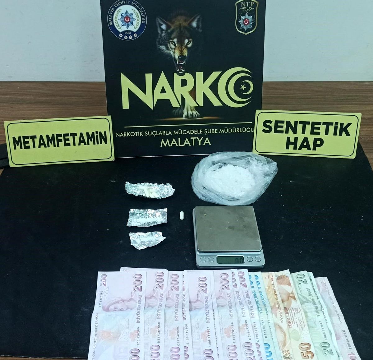 Polisten uyuşturucu operasyonu