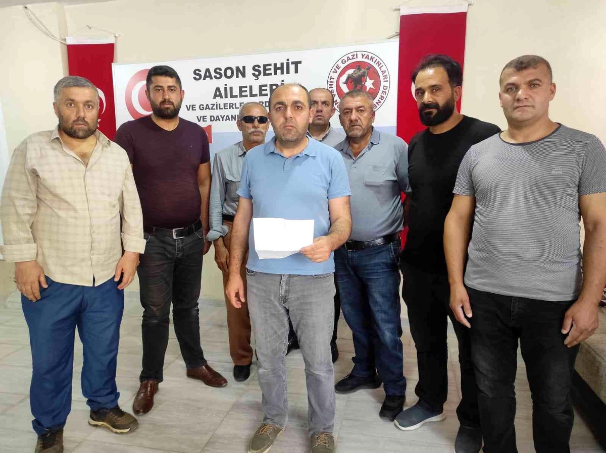 Şehit ve gazi yakınlarının Diyarbakır Barosu\'na tepkileri dinmiyor
