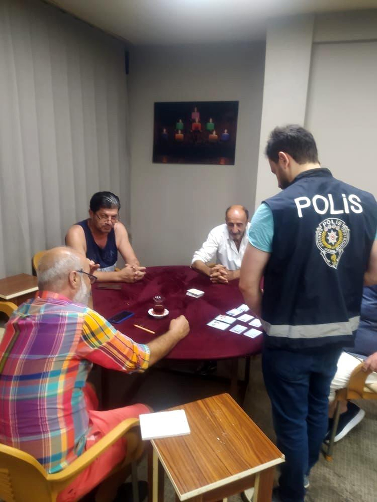 Antalya\'da yasa dışı bahis uygulamasında 27 iş yeri denetlendi