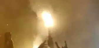 ASKER UĞURLAMASINDA ELİNDE MEŞALE PATLAYINCA YARALANDI