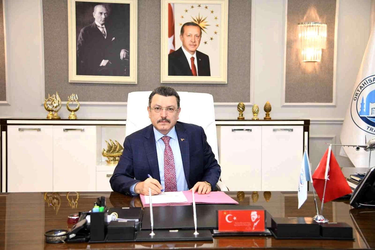 Başkan Genç, Trabzon\'a gelen Arap turistler üzerinden algı oluşturulmasına tepki gösterdi