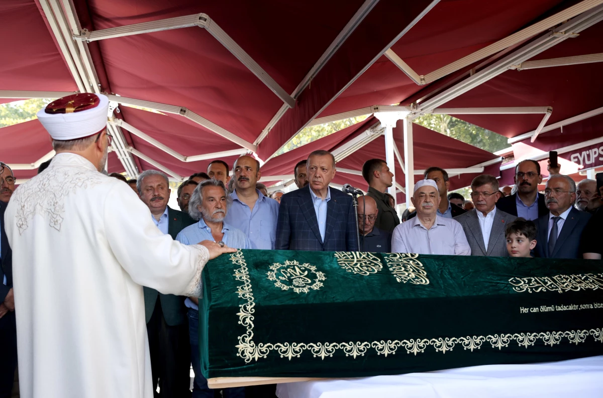 Cumhurbaşkanı Erdoğan, Yazar Rasim Özdenören\'in cenaze töreninde konuştu Açıklaması