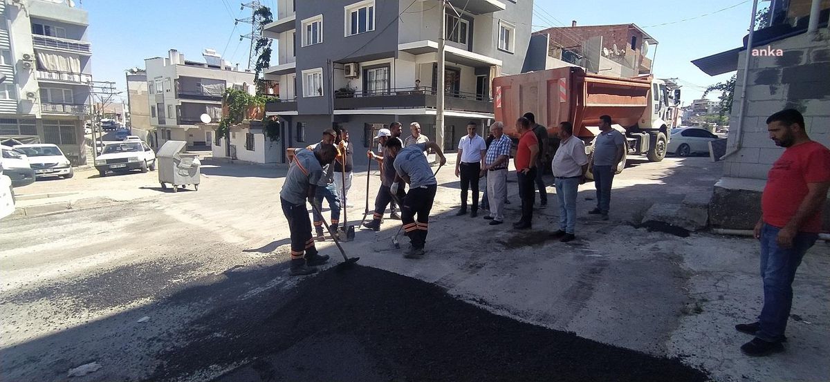 Karabağlar, Abdi İpekçi Mahallesi\'nde Yoğun Çalışma