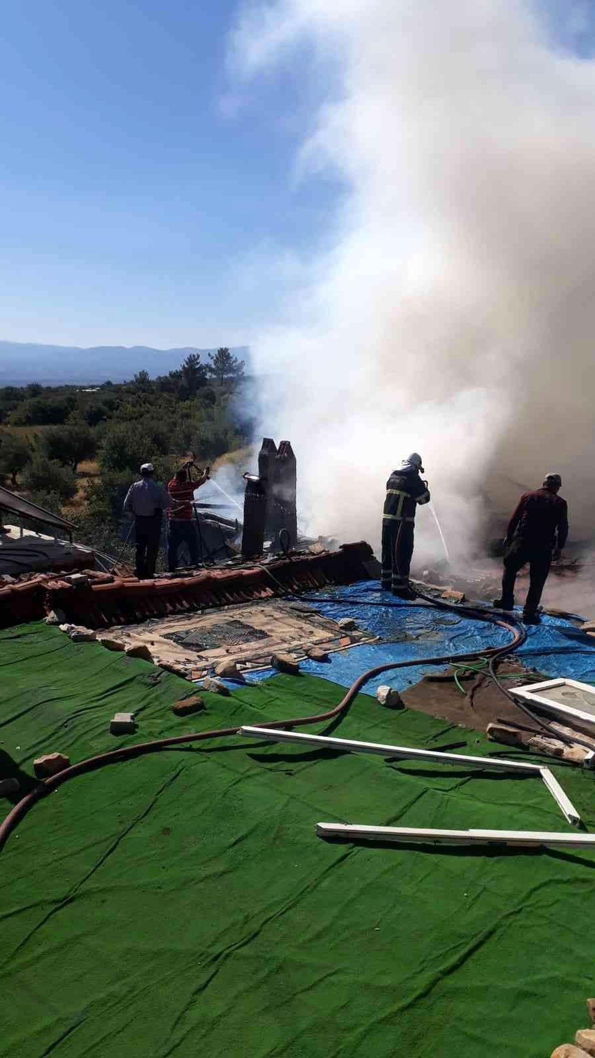 Karacasu\'da ev yangını
