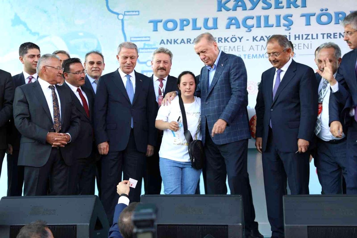 Melikgazi\'deki birçok yatırımın açılışını Cumhurbaşkanı gerçekleştirdi