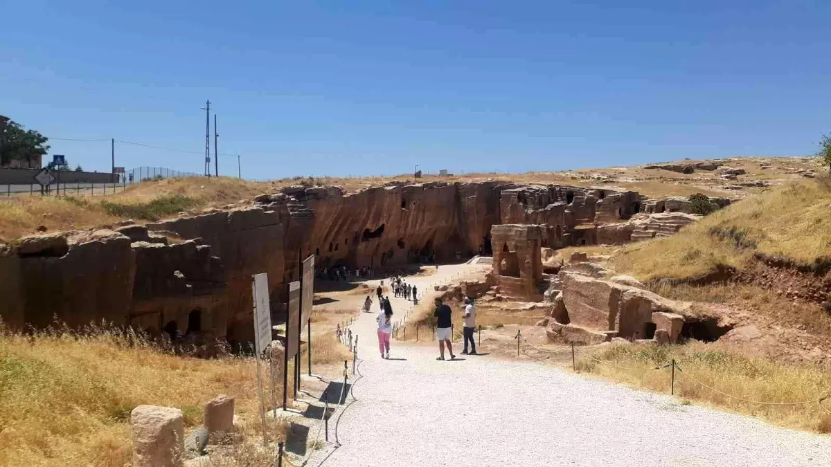 Sıcaklar arttı, Dara Antik Kenti\'ne ziyaretçi azaldı