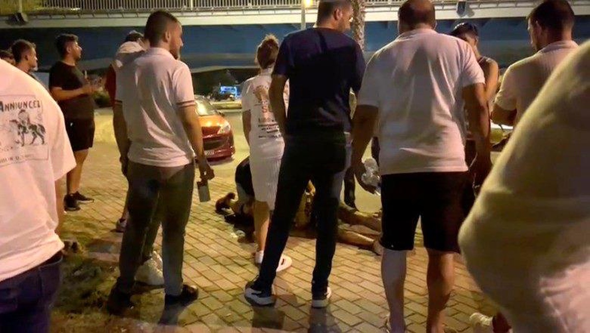 Sürücü belgesi olmayan alkollü motosiklet sürücüsü kaza yaptı: 2 yaralı