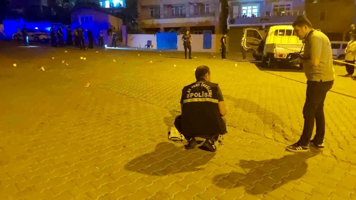 Tekirdağ\'da çatışmaya müdahale etmeye giden bekçinin yaralanmasına ilişkin 10 gözaltı
