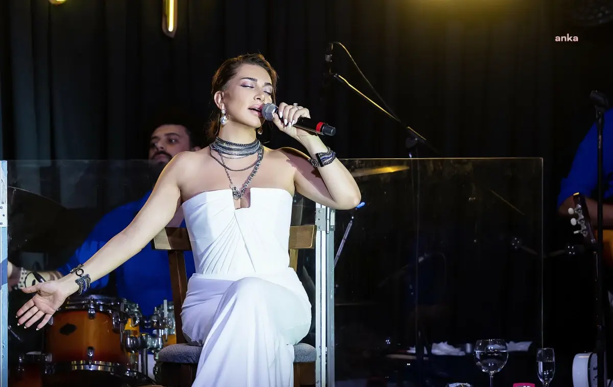 Tema ile Ebru Yaşar İşbirliği: Konser Gelirleri Hatıra Ormanı Olacak