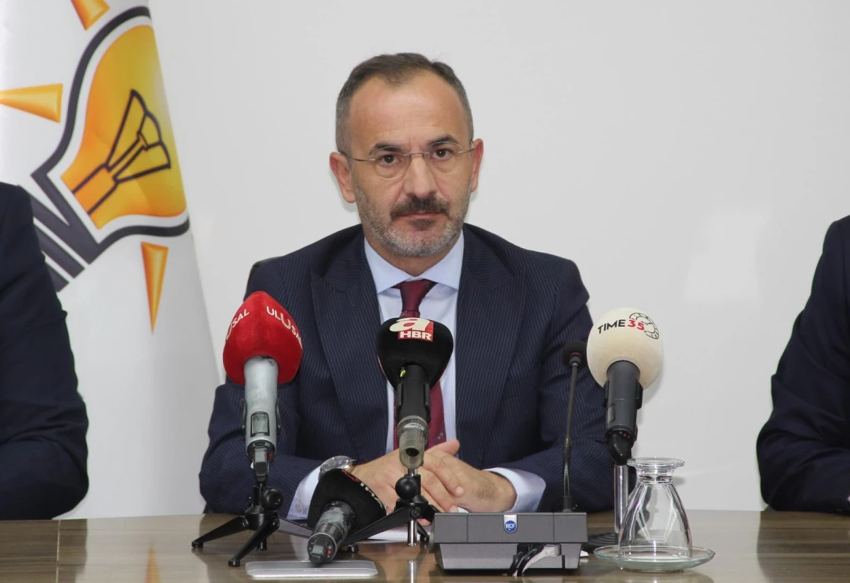 AK Partili 11 büyükşehir grup başkanvekili İzmir\'de buluştu