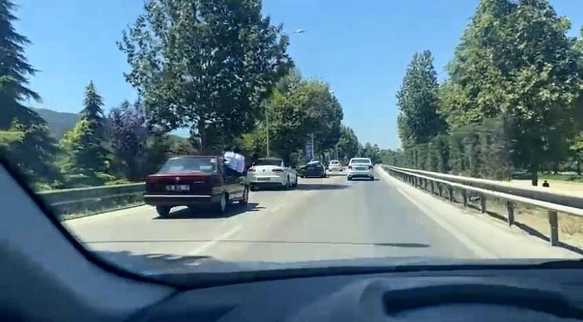 Bursa\'da trafikteki tehlikeli anlar kameralarda