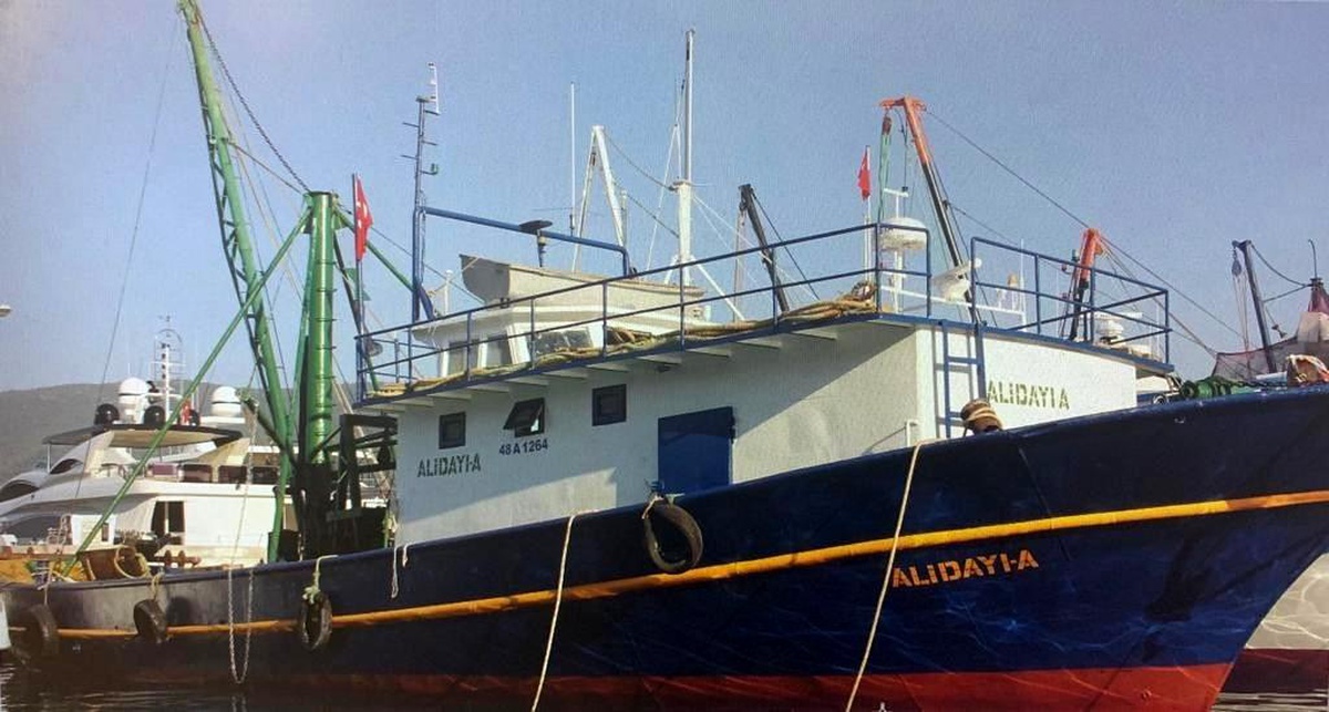 Çanakkale açıklarında 226 düzensiz göçmen yakalandı