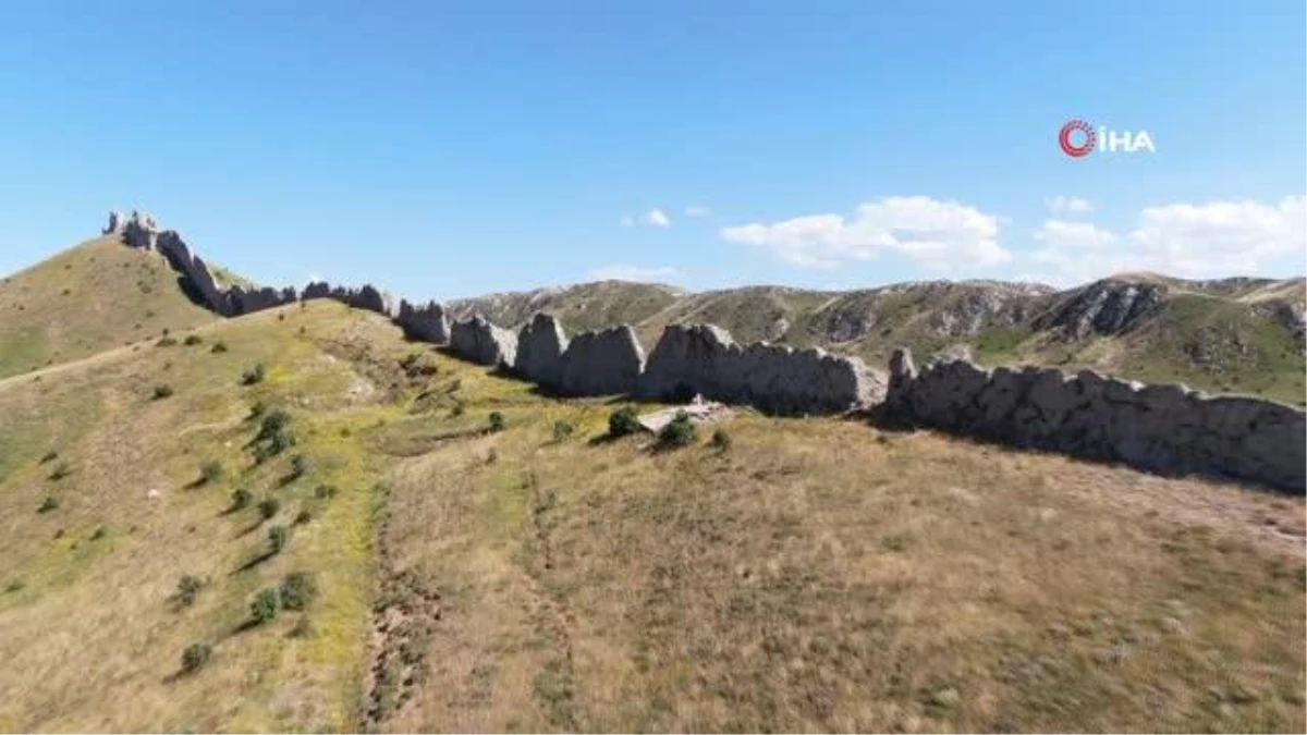 Çin Seddi\'ne benzerliğiyle dikkat çeken ilginç kaya yapısı jeoturizme kazandırılmayı bekliyor