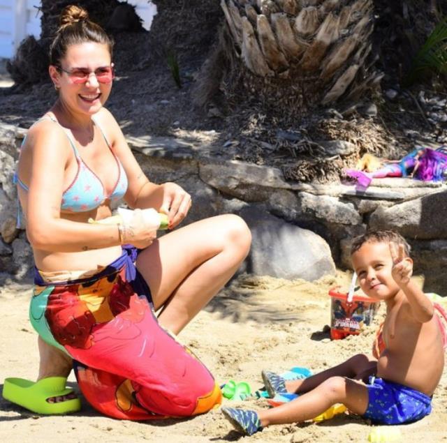 Evliliklerinde krizi atlatan Alişan ve Buse Varol, tatilde aşk tazeledi