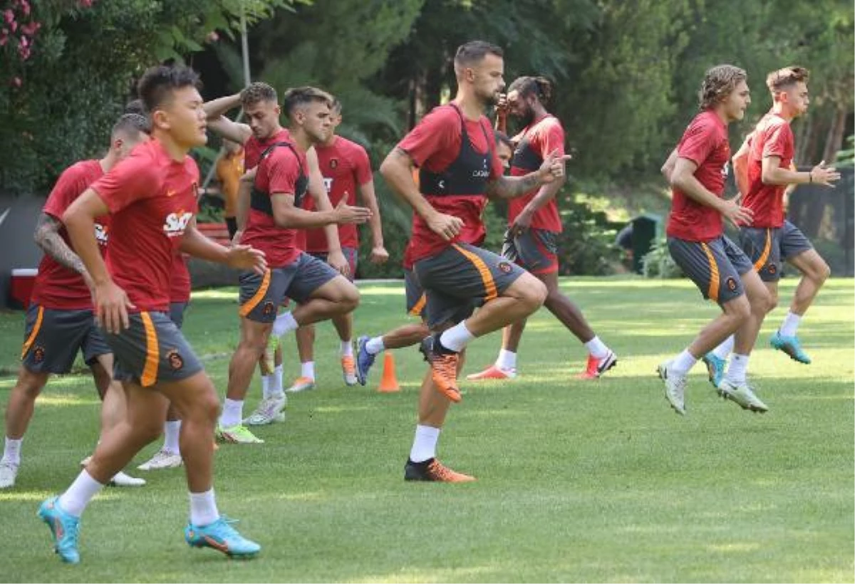 Galatasaray\'da yeni sezon hazırlıkları sürüyor