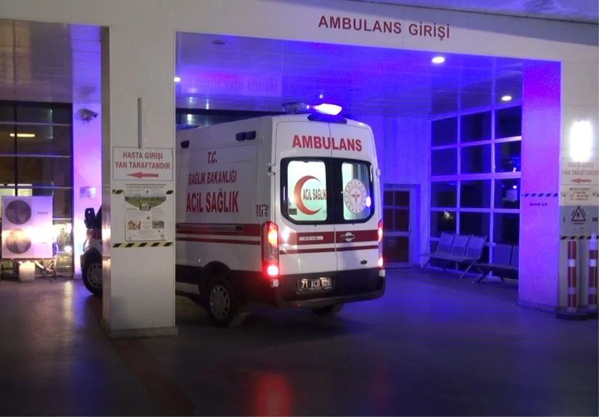 Kırıkkale\'de aynı aileden 14 kişi zehirlenme şüphesiyle hastaneye kaldırıldı