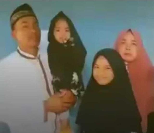 Adamı canlı canlı yutan timsahın midesi açıldı, içi boş çıkınca herkes hayrete düştü Adamı canlı canlı yutan timsahın midesi açıldı, içi boş çıkınca herkes hayrete düştü