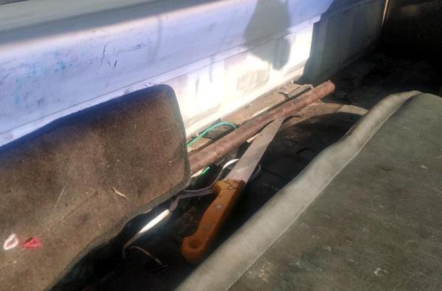16 yaşındaki genç, annesinin dini nikahlı eşini 30 bıçak darbesiyle öldürdü 16 yaşındaki genç, annesinin dini nikahlı eşini 30 bıçak darbesiyle öldürdü