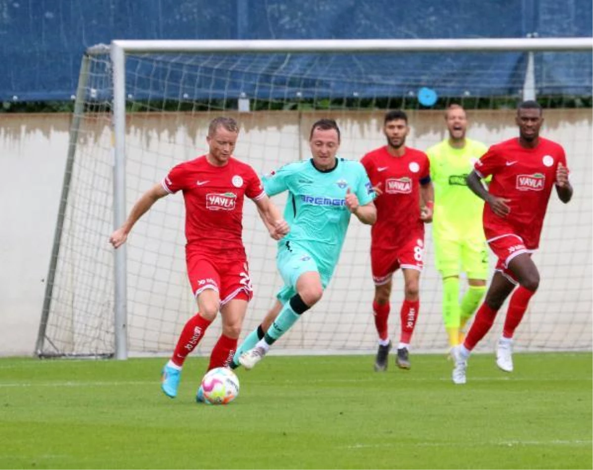 Antalyaspor, hazırlık maçında Paderborn\'a yenildi