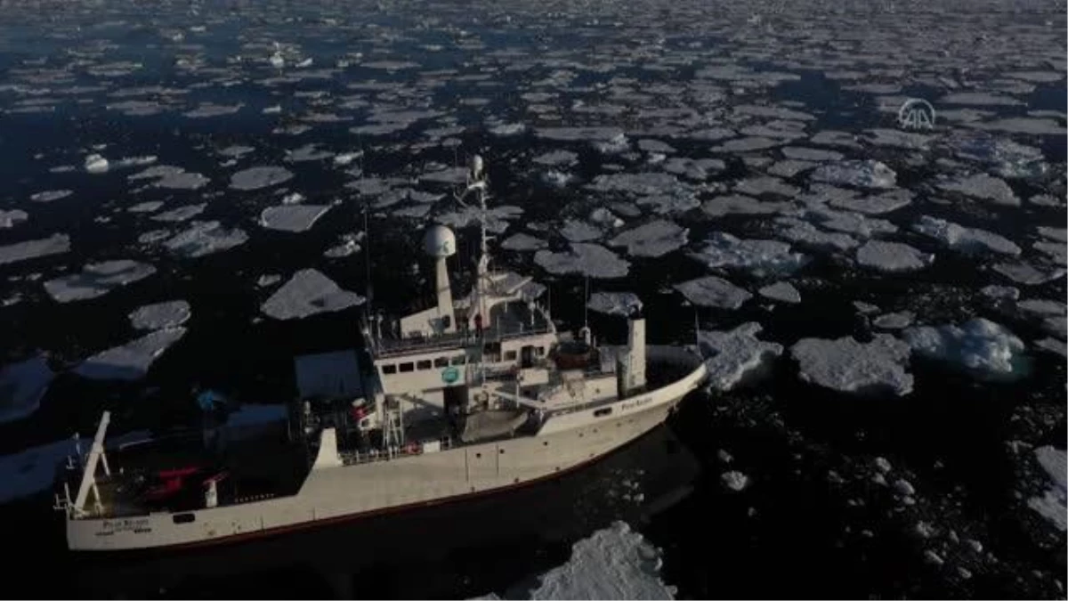 ARKTİK OKYANUSU - Türk bilim insanları Ulusal Arktik Bilimsel Araştırma Seferi\'ni tamamladı