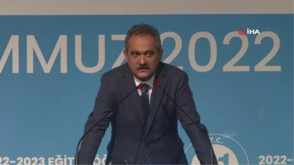 Bakan Özer: "Erzurum\'daki 278 milyonluk Milli Eğitim Bakanlığı yatırımını 888 milyona çıkarmış bulunuyoruz"