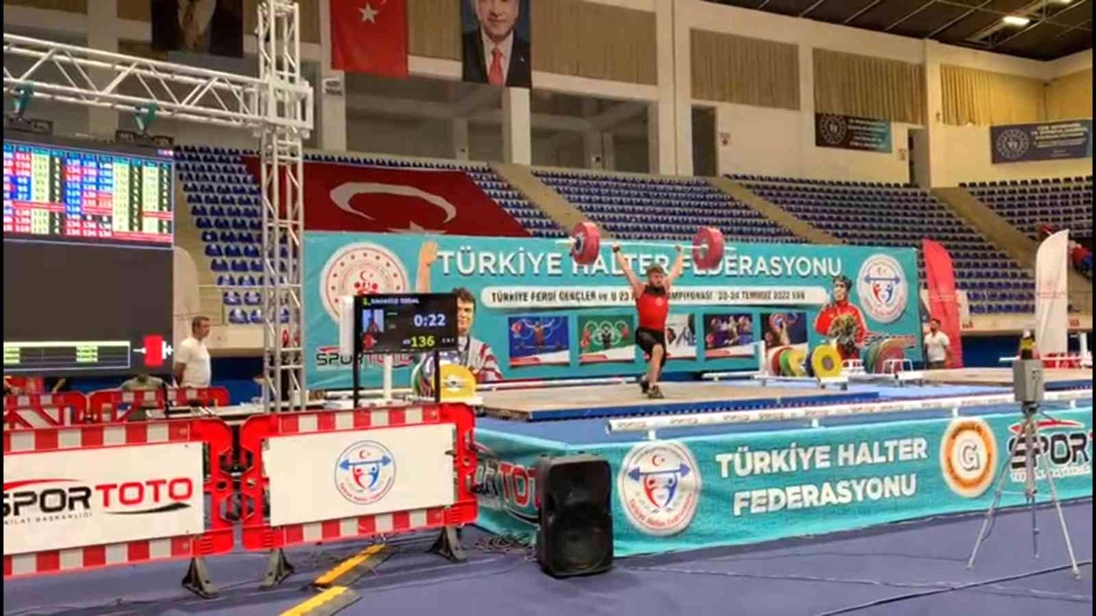 Bilecikli milli sporcu Bahadır Erdal Türkiye 2\'nci oldu