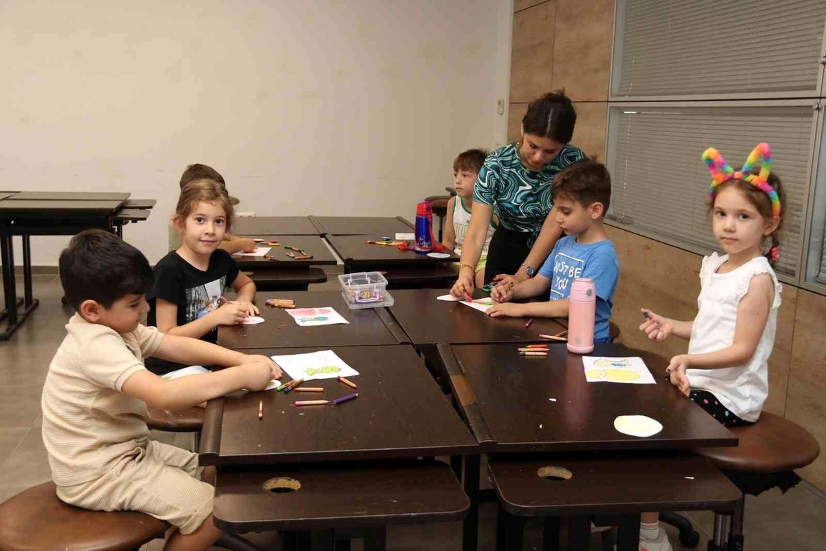 Çocuk Akademisi Yaz Dönemi Atölyelerini tamamladı