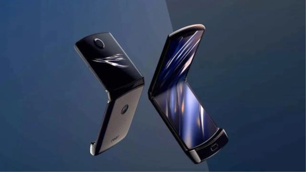 Galaxy Z Flip rakibi Motorola Razr 2022 performans testinde!