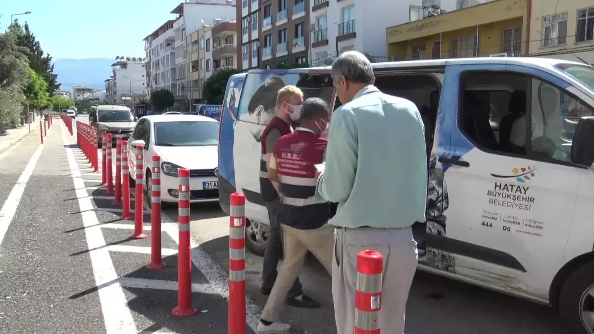 Hatay Büyükşehir Belediyesi\'nin Evde Bakım Hizmetleri Sürüyor