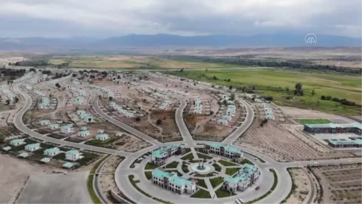 İşgalden kurtarılan Zengilan'da hayat canlanmaya başladı