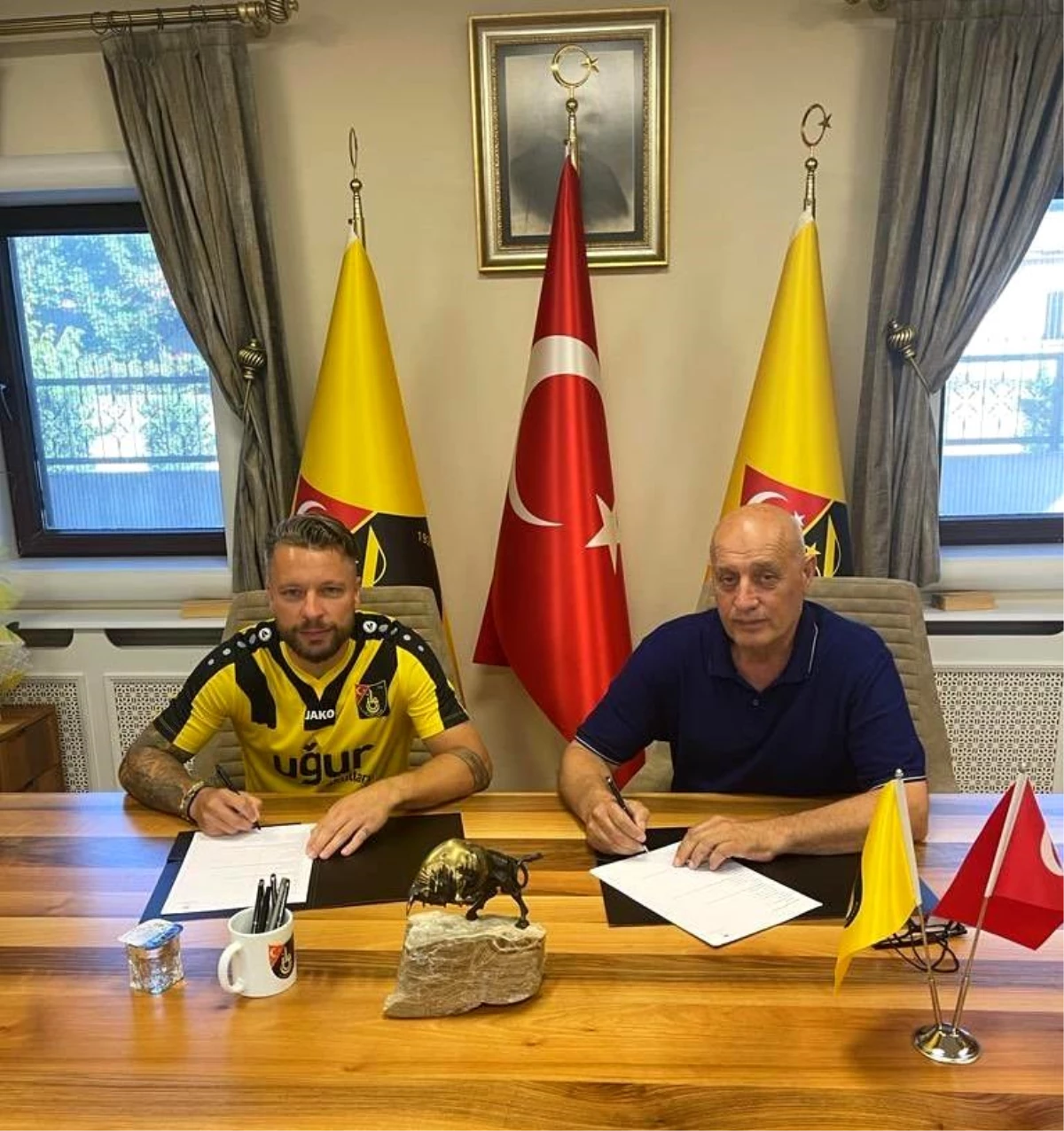 İstanbulspor, Alman futbolcu Patrick Ebert\'i transfer etti