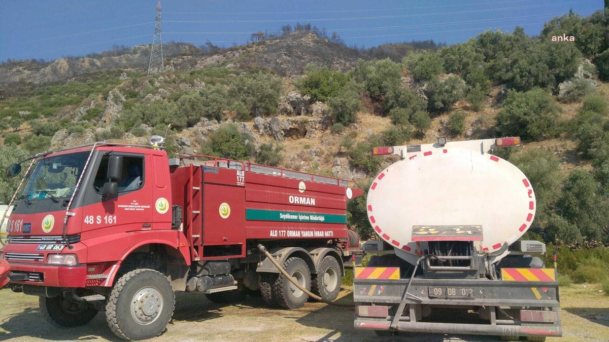 Söke\'deki Yangın Söndürme Çalışmalarına Didim Belediyesi\'nden Destek
