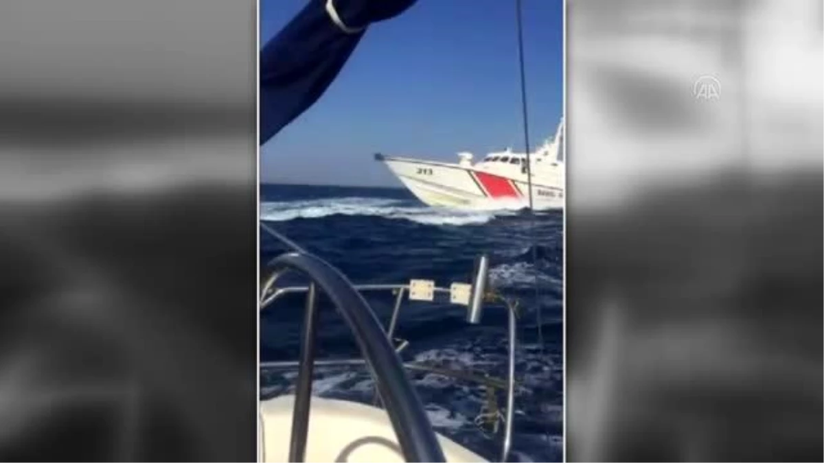 Ege\'deki yat yarışına tacizde bulunan Yunan Sahil Güvenlik unsurunu Türk Sahil Güvenlik botu kovaladı