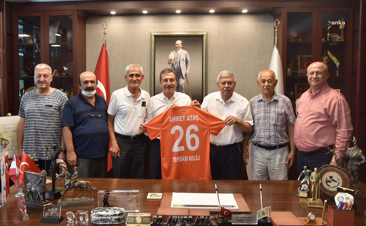 Tepebaşı Kolej Spor Kulübü\'nden Başkan Ataç\'a Ziyaret
