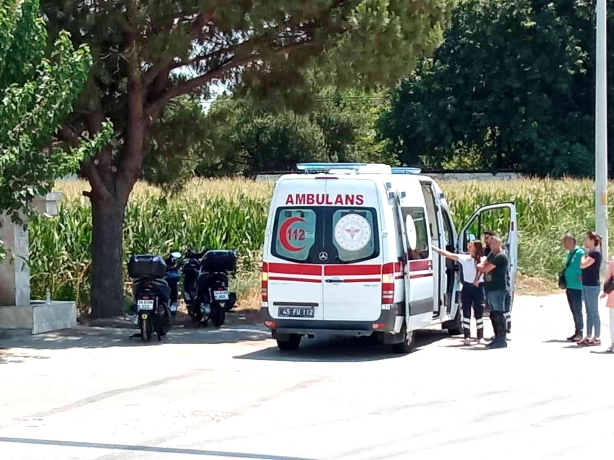 Yola dökülen zeytinyağı sürücülere zor anlar yaşattı