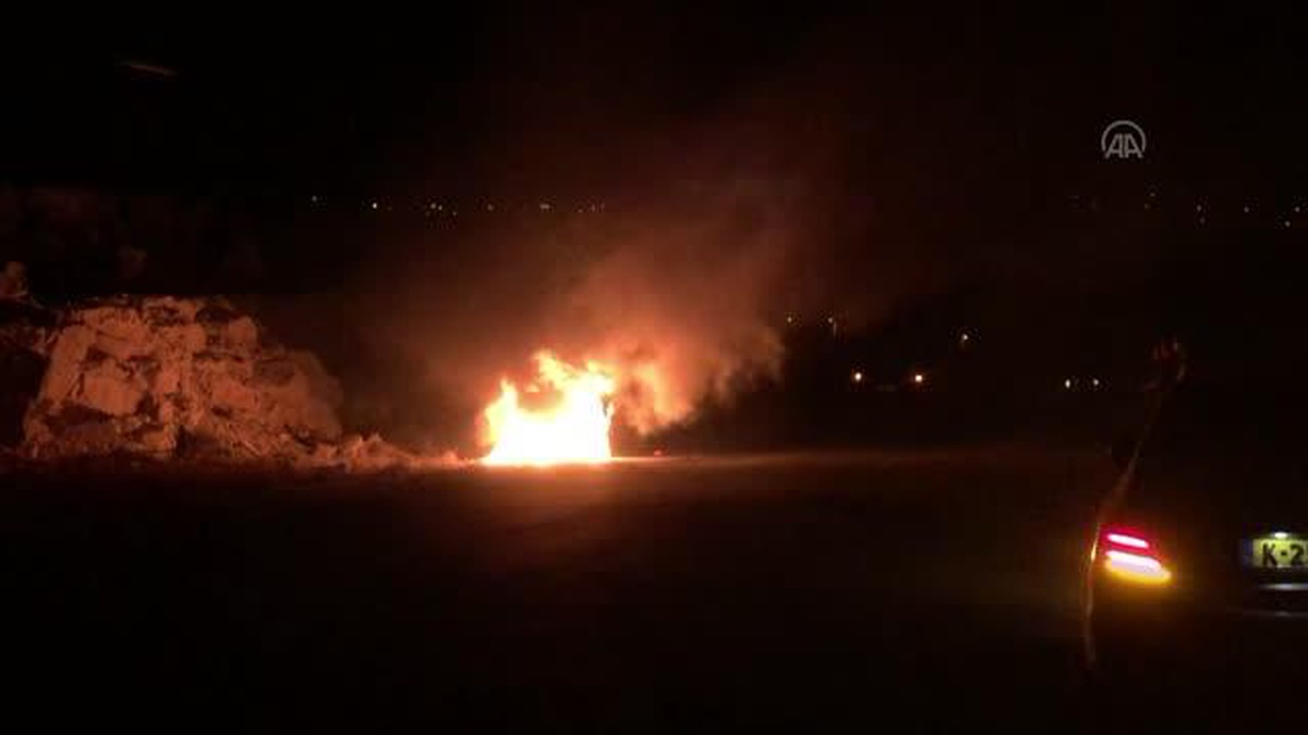 Karaman'da araç yangını