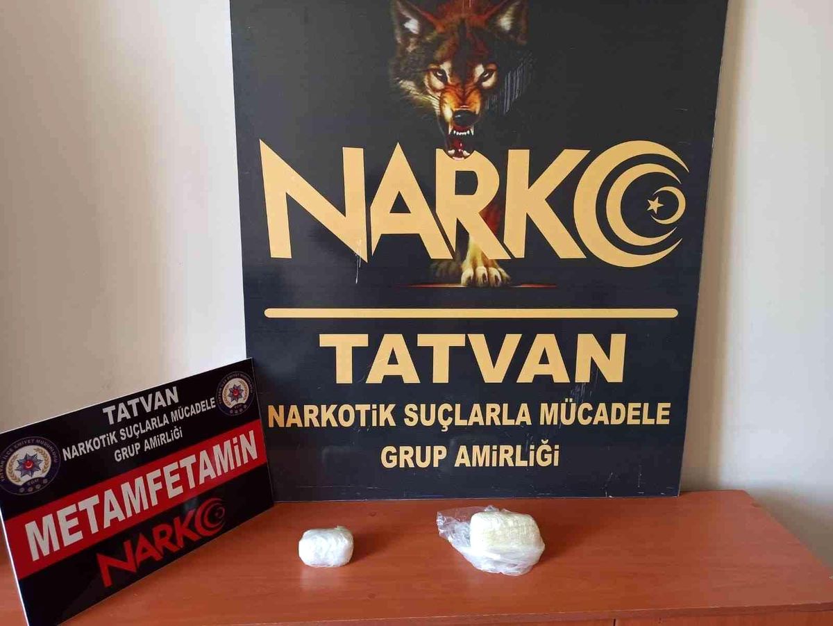 Bitlis\'te 412 gram metamfetamin ele geçirildi